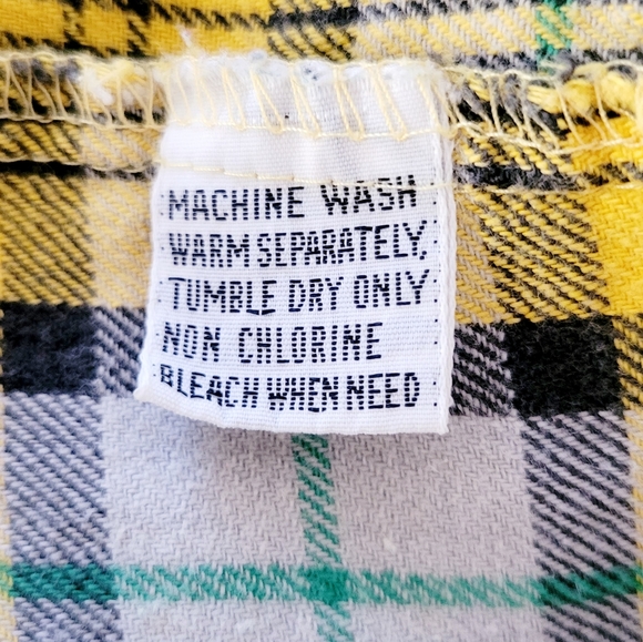 90s Vintage Van Heusen Winterweights Yarn Dyed Flannel - Picture 5 of 7